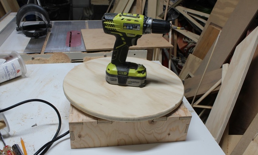 Motorized Turntable Inventables
